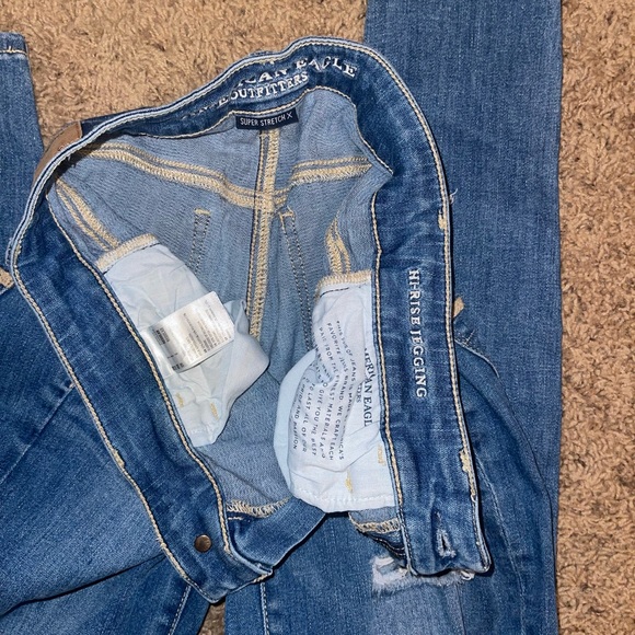 American Eagle Super Stretch Distressed High Rise Jeggings - Picture 8 of 8